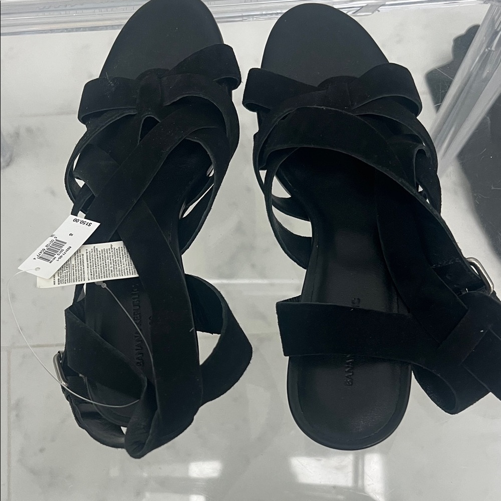 BRAND NEW BANANA REPUBLIC BLK SUEDE SANDALS